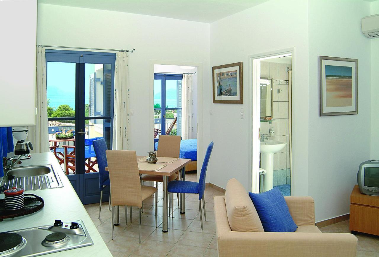Fistikies Holiday Apartments Aegina Стая снимка