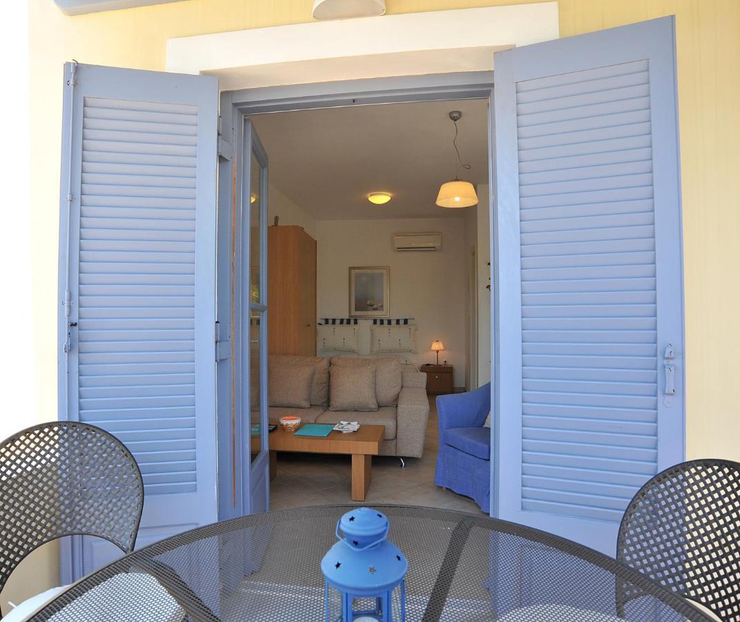 Fistikies Holiday Apartments Aegina Стая снимка